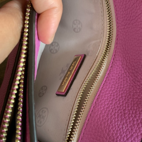 TORY BURCH LAVENDER CROSSBODY BAG - Picture 7 of 13